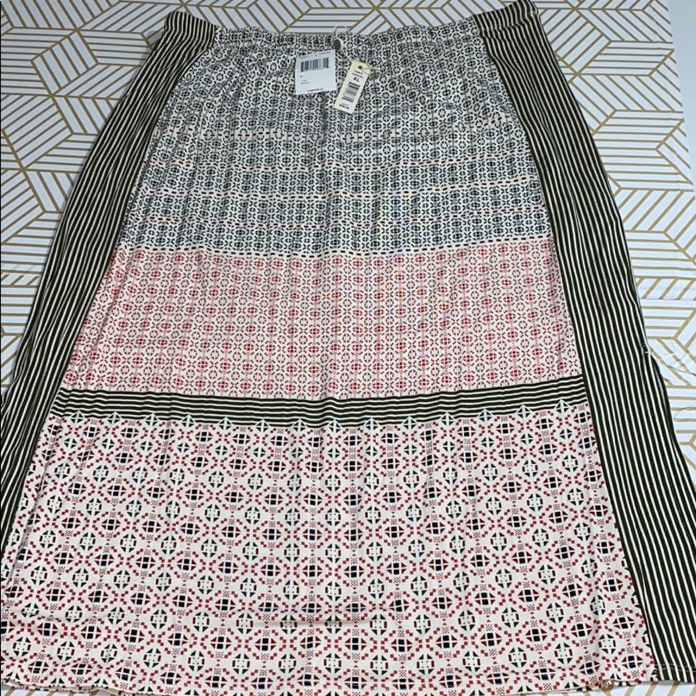 NWT Max Studio skirt XL